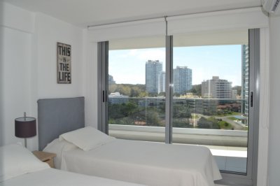 Apartamento en Aidy Grill de 2 dormitorios con terraza muy cerca dela palya brava. Consulte!!!!!!
