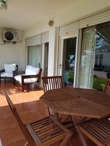 Apartamento en pleno corazon de la peninsula de 1 dor 2 baños y garaje. y super luminoso- Consulte!!!!!!!!!