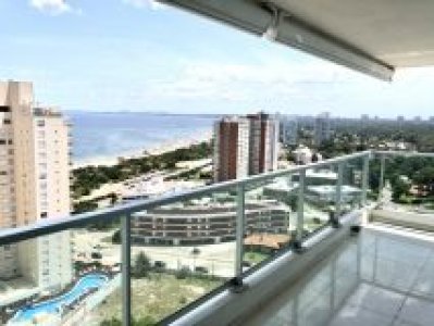 Apto en la Mansa de 3 de dor, 3 Baños y 2 Garajes. Consulte!!!!!