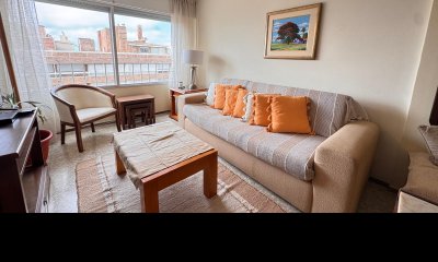 Apartamento en Peninsula a pasos de la playa de los dedos y la gorlero.