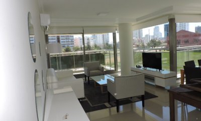 Apartamento en parada 1 de la brava - Consulte !!!!!