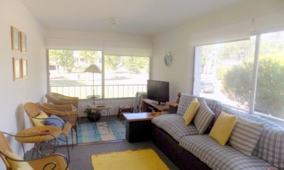 Apartamento en Roosevelt muy buena ubicacion, 2 dor, 2 baños, ideal para vivir todo el año. Consulte !!!!!