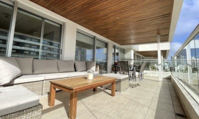 Apartamento en la Brava - Codigo 5382