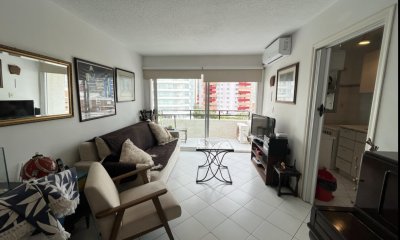 Encantador departamento a metros de playa brava consulte