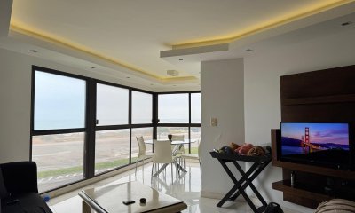 Apartamento frente a la playa Brava parada 3