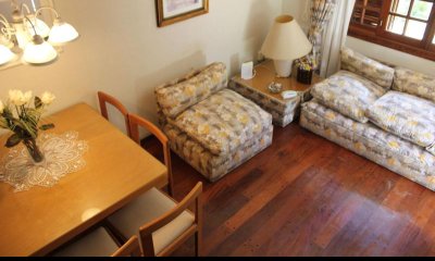 Estilo casa duplex en venta en la Mansa de 2 dormitorios, 2 baños. Consulte!!