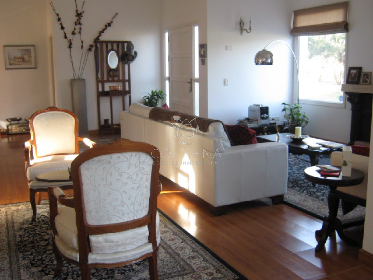 Beverly Hills - GoPunta - Portal Inmobiliario de Punta del Este - Maldonado