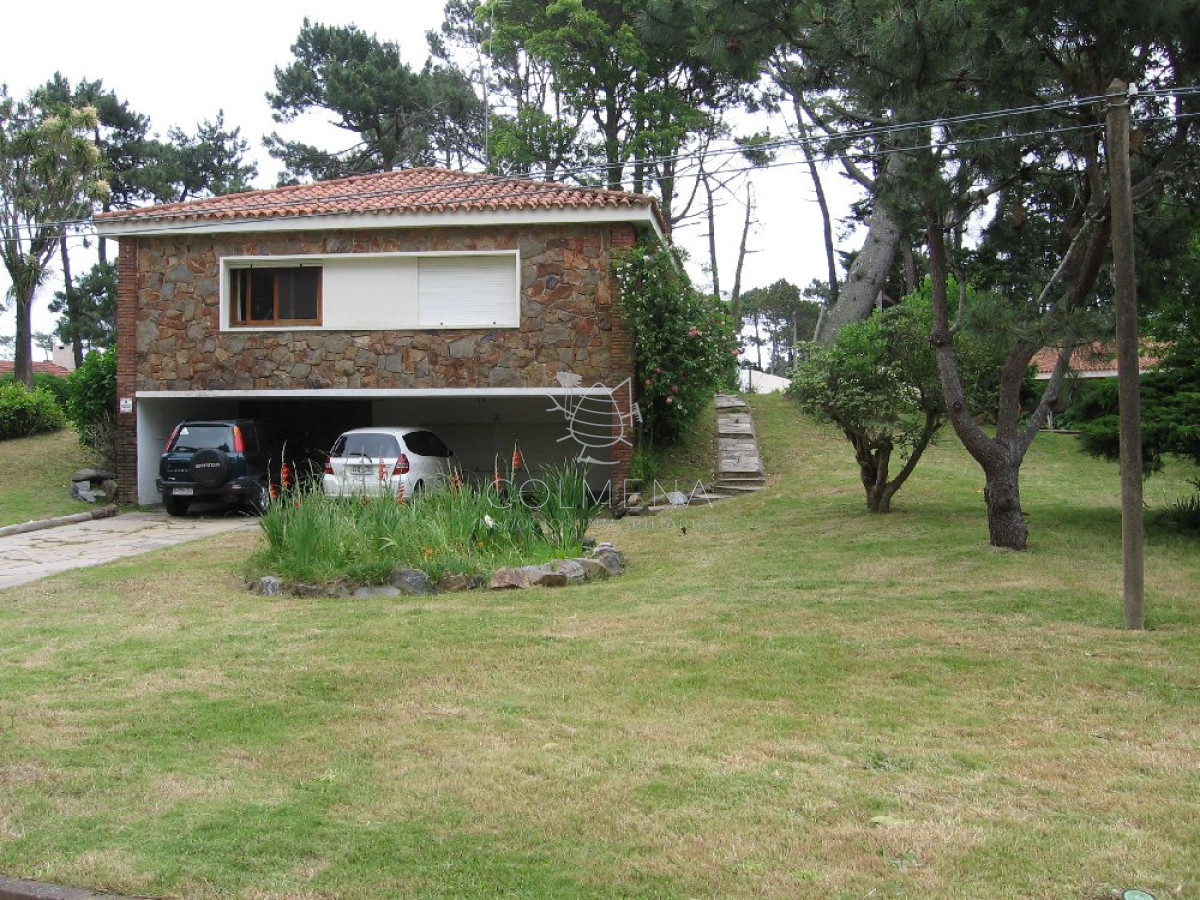 Mansa - GoPunta - Portal Inmobiliario de Punta del Este - Maldonado