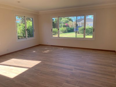 Casa en Pinares - cerca de la playa - Consulte !!!!!!