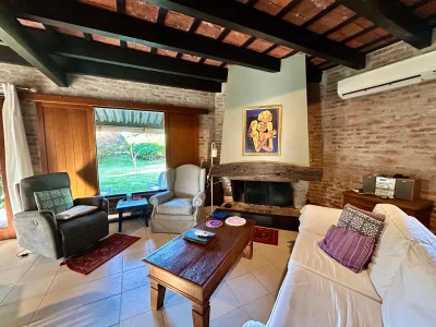 Casa en Pinares a 4 cuadras del la playa mansa