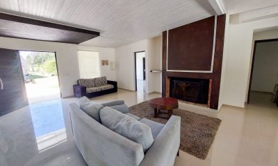 Casa en Barrio Privado en Lussich