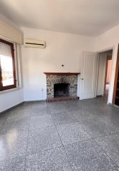 Casa en Centro de San Carlos, casa tipo apto con balcón y terraza!!!