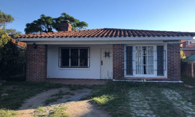 Casa en las Delicias muy cerca del Mar.