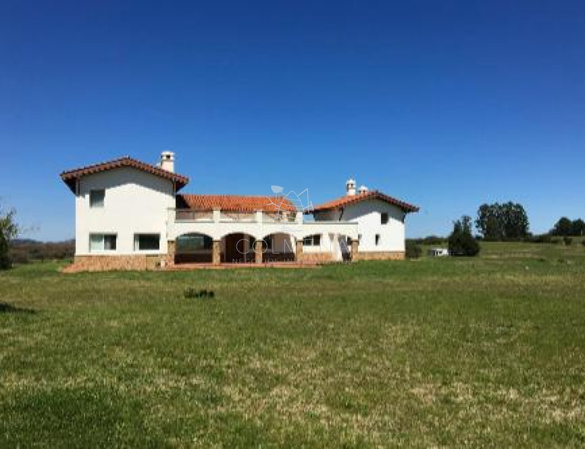 Campo 10 has cerca de Pueblo Edén   con casa importante. - GoPunta - Portal Inmobiliario de Punta del Este - Maldonado