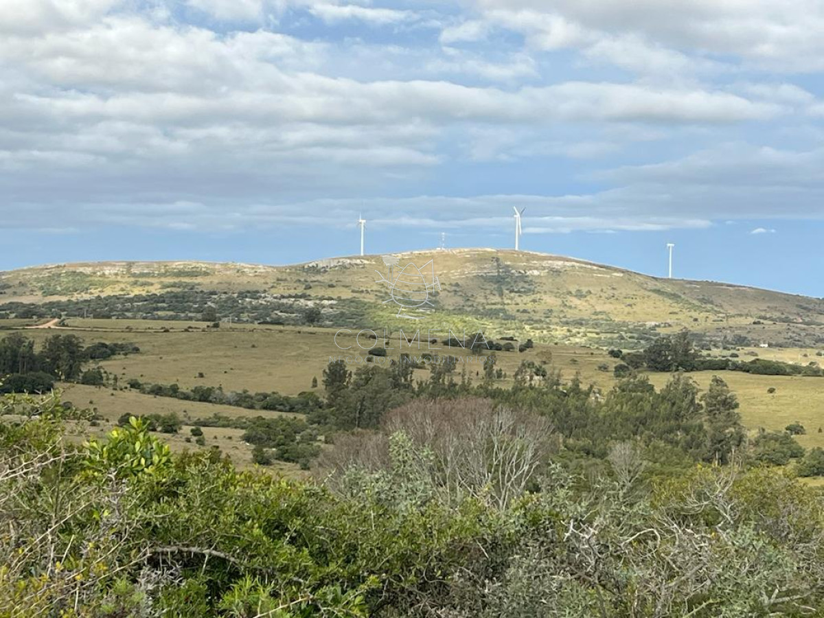 Campo 95 has cerca de Pueblo Eden con excelentes vistas - GoPunta - Portal Inmobiliario de Punta del Este - Maldonado