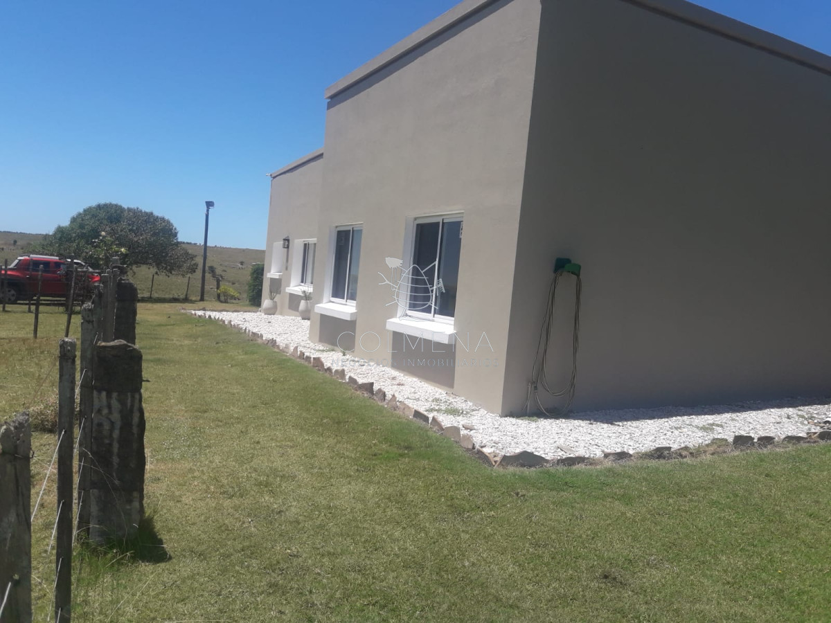 Campo por ruta 12 con muy buena casa - GoPunta - Portal Inmobiliario de Punta del Este - Maldonado