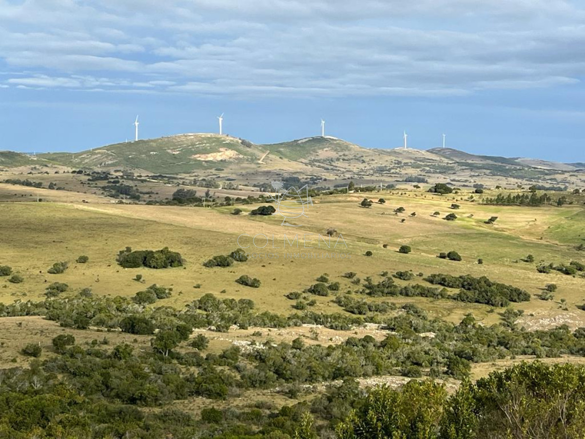 Campo 95 has cerca de Pueblo Eden con excelentes vistas - GoPunta - Portal Inmobiliario de Punta del Este - Maldonado