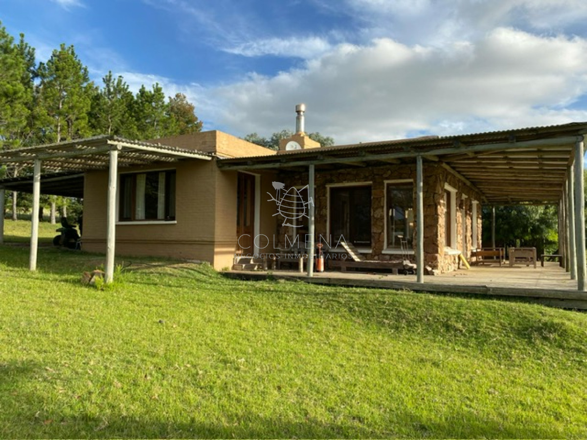 6 has y Media con buena casa entre las sierras de Pueblo Edén - GoPunta - Portal Inmobiliario de Punta del Este - Maldonado