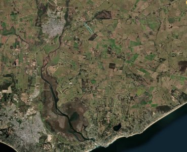 Campo 23 has a metros de la ruta 104 y a 15 km de Manantiales
