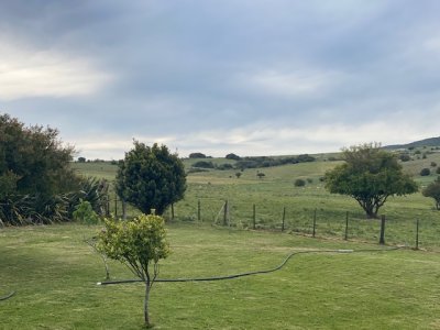 Campo 22 has con casa, cerca de pueblo Edén  