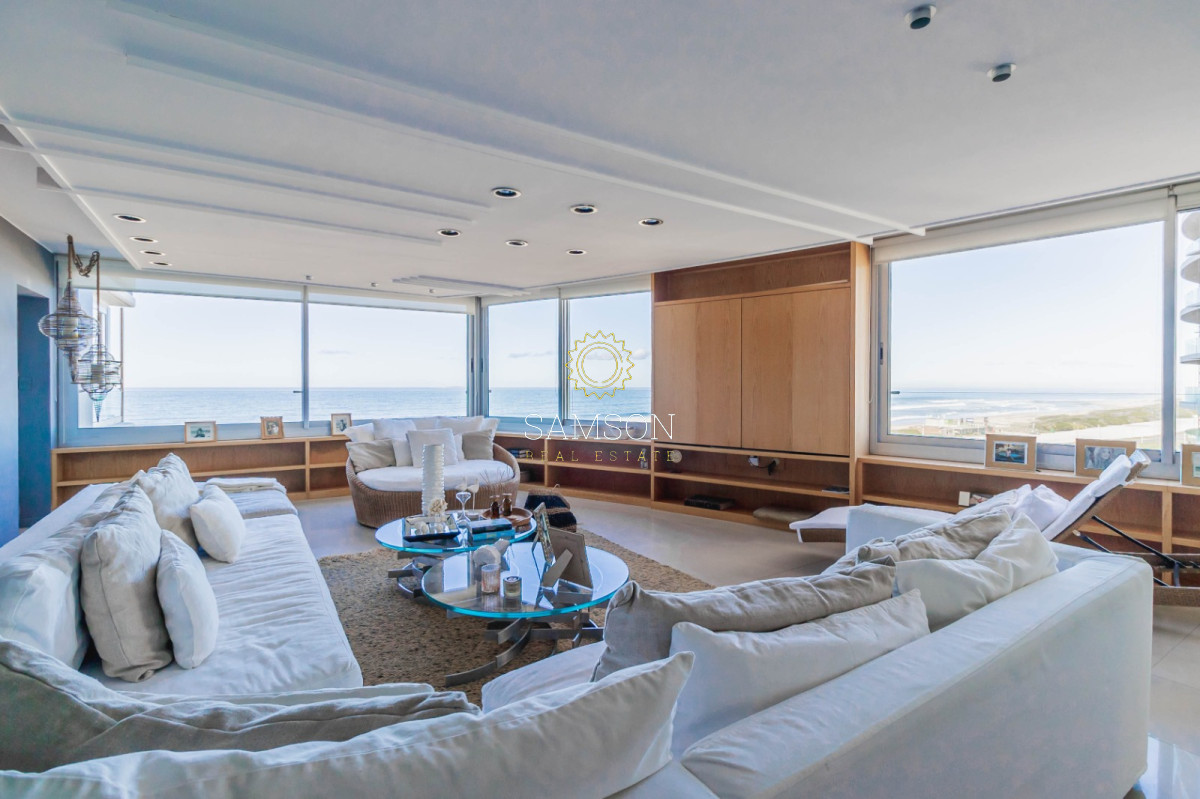 Apartamento ID.55188 - VENTA APARTAMENTO 3 DORMITORIOS, 4 BAÑOS Y SERVICIO, TORRE TIBURON 3, PLAYA BRAVA PUNTA DEL ESTE