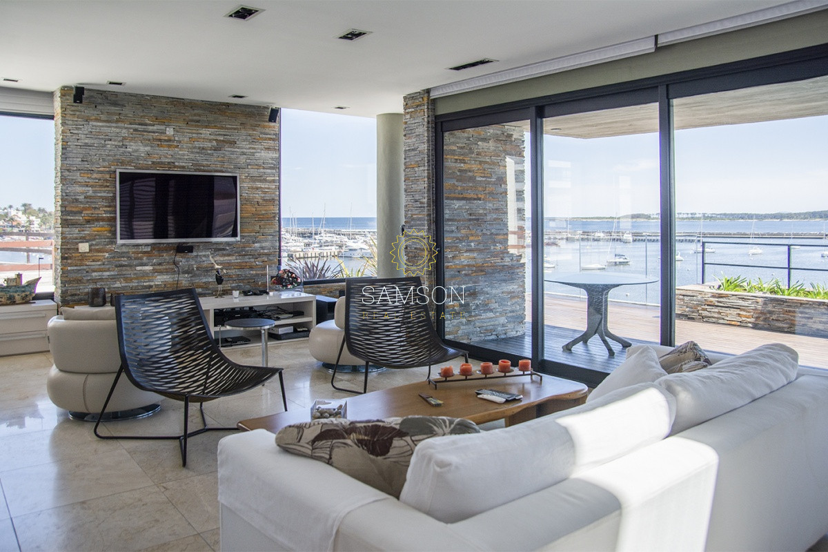 Apartamento ID.64606 - Venta Penthouse en el  Puerto  de Punta del Este