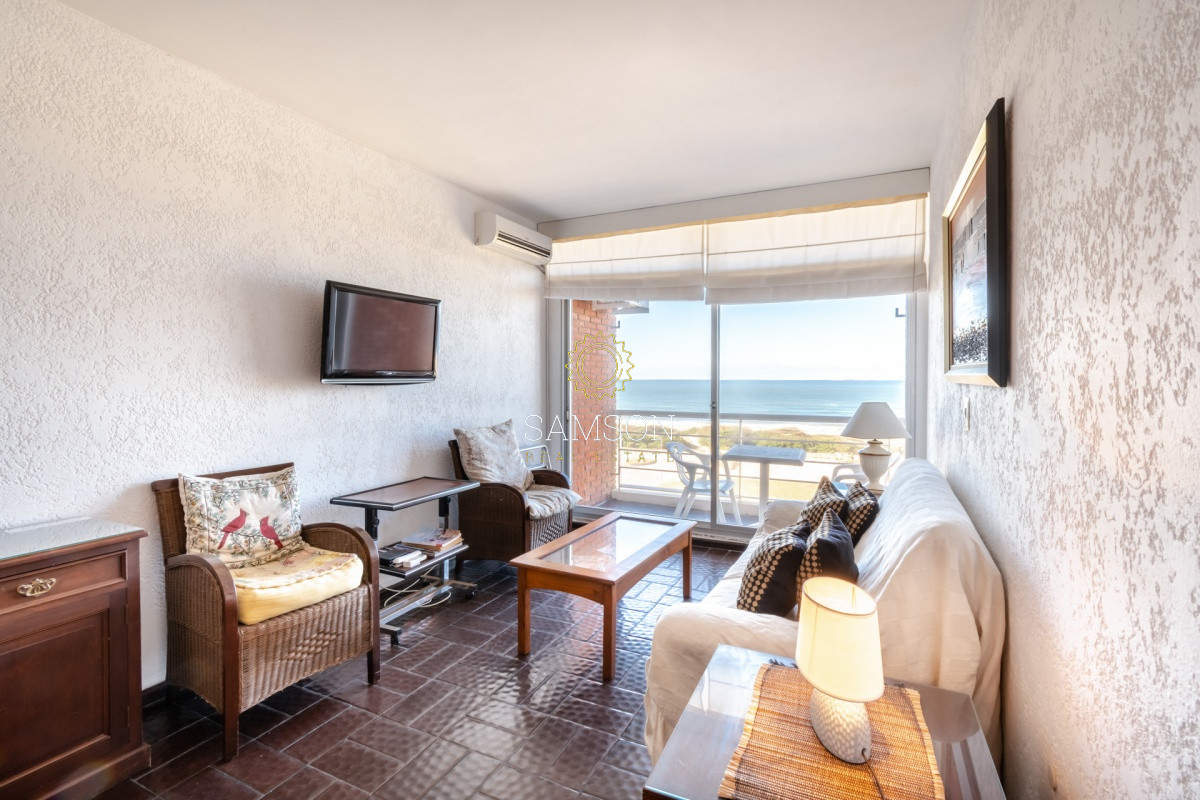 Apartamento ID.63704 - VENTA APARTAMENTO DE 2 DORMITORIOS FRENTE AL MAR, PLAYA BRAVA