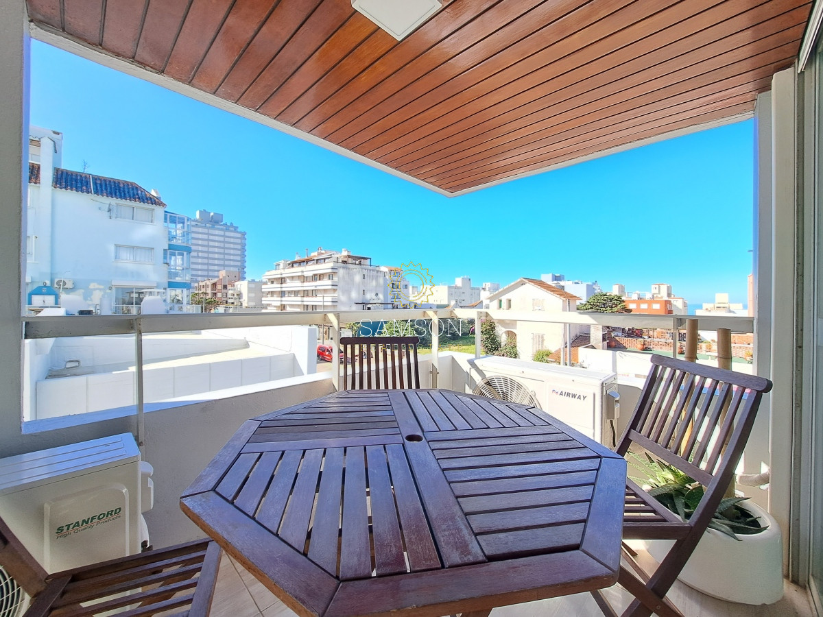 Apartamento ID.36880 - APARTAMENTO EN VENTA DE 2 DORMITORIOS EDIFICIO VAN GOGH, PUNTA DEL ESTE