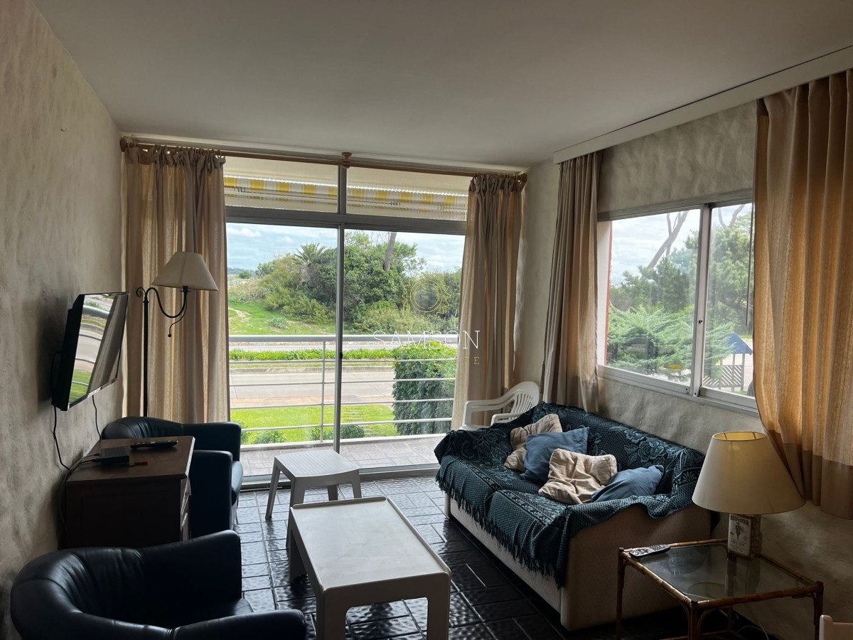 Apartamento ID.31470 - VENTA APARTAMENTO DE 2 DORMITORIOS FRENTE AL MAR, PUNTA DEL ESTE