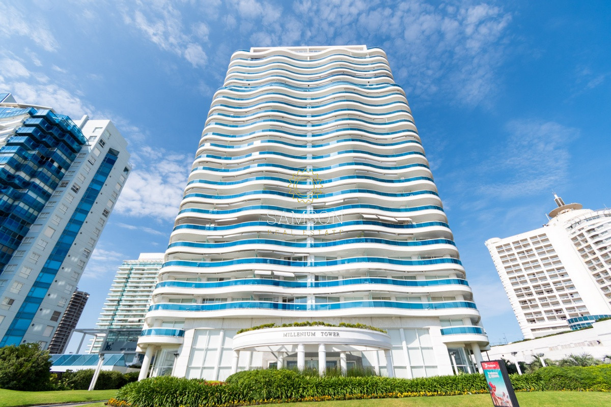 Apartamento ID.33337 - VENTA APARTAMENTO ESQUINERO EN MILLENIUM TOWER, PLAYA MANSA PUNTA DEL ESTE