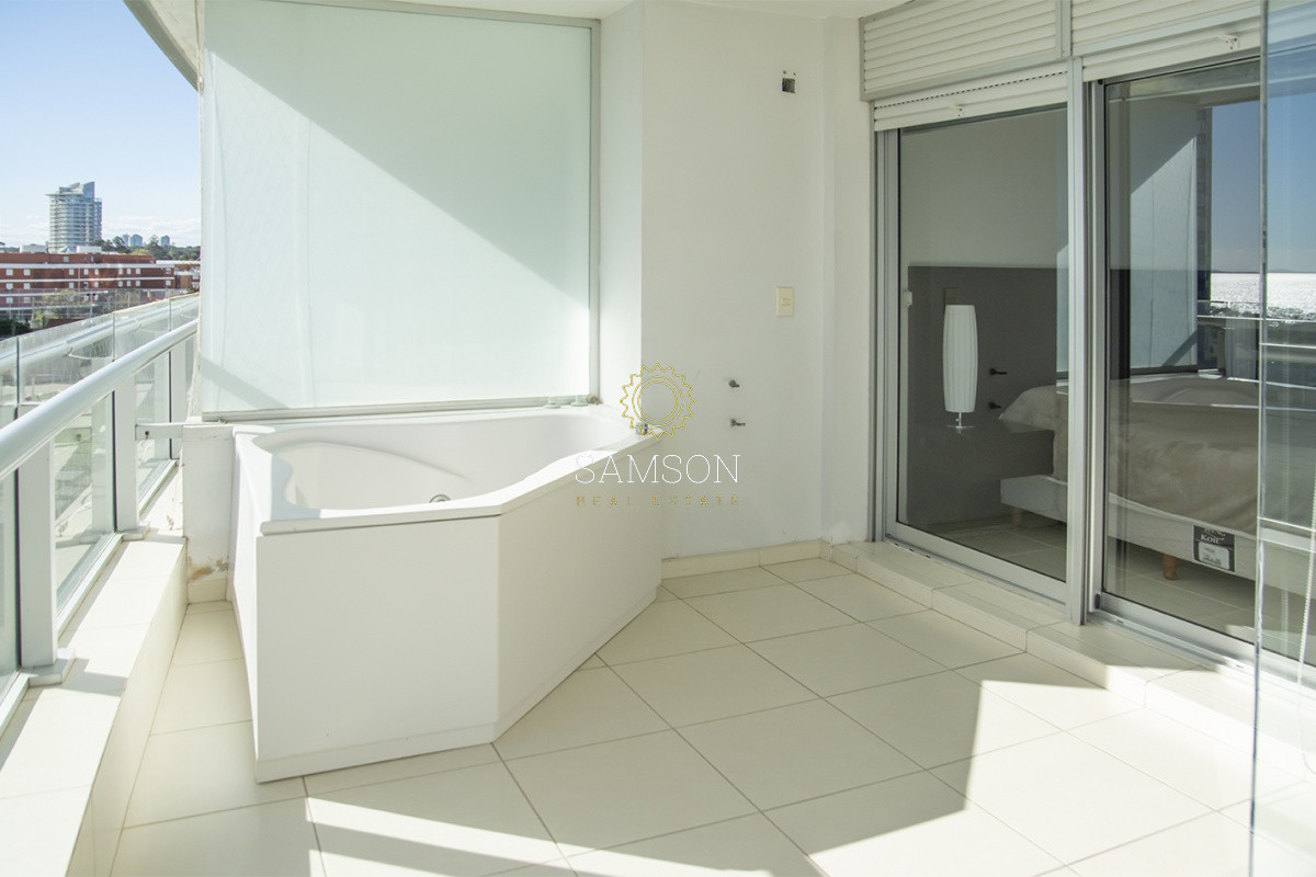 Apartamento ID.36822 - APARTAMENTO EN VENTA 2 DORMITORIOS, SEASON TOWER, PUNTA DEL ESTE