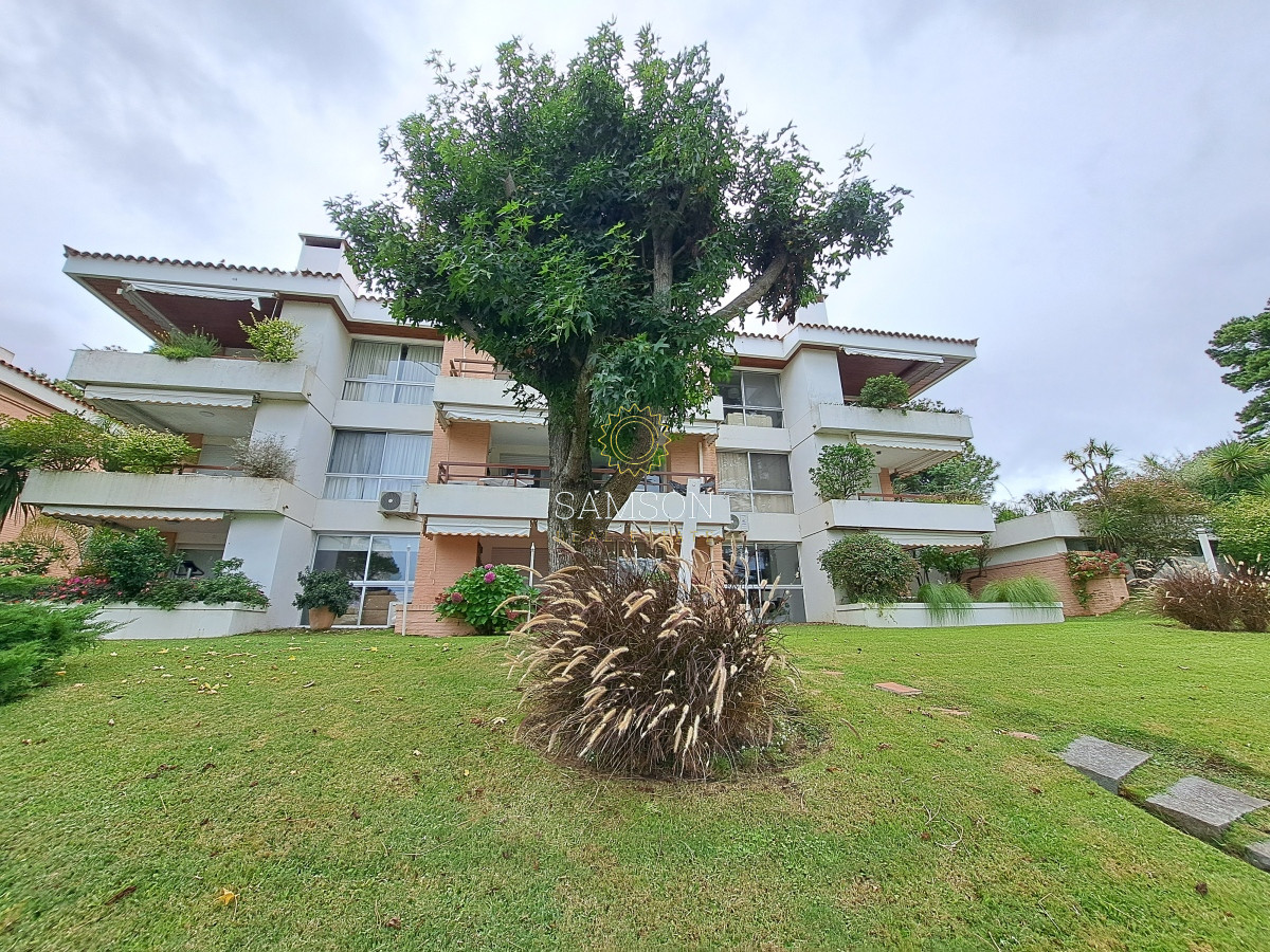 Apartamento ID.64180 - Alquiler anual Punta del este 