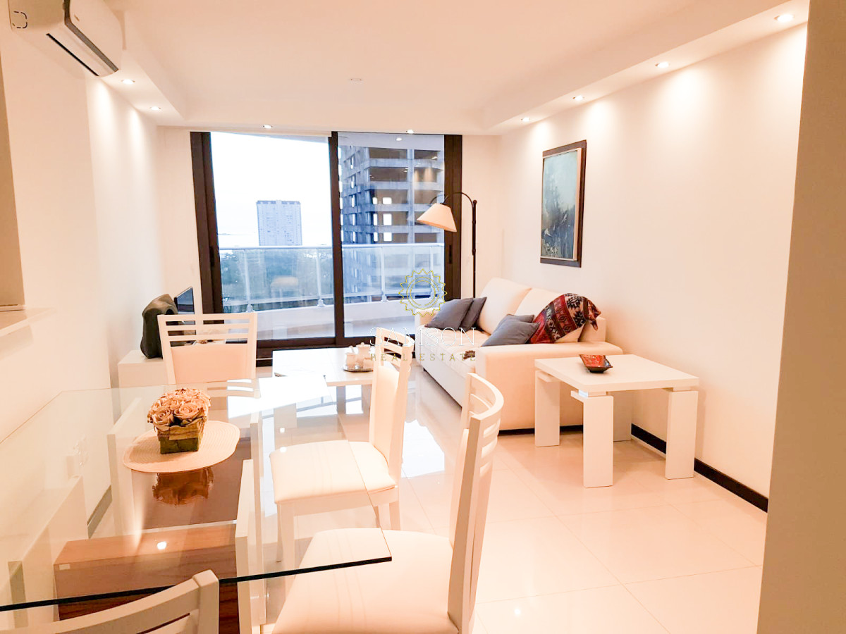 Apartamento ID.64428 - Apartamento en venta en edificio Stradivarius Punta del Este 