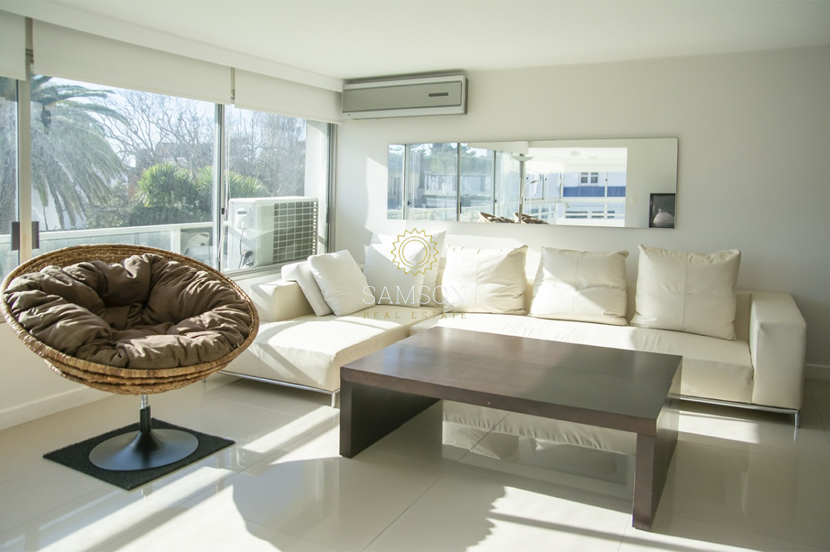 Apartamento ID.64434 - Venta Apartamento de 3 dormitorios Edificio Villa del Este Punta del Este