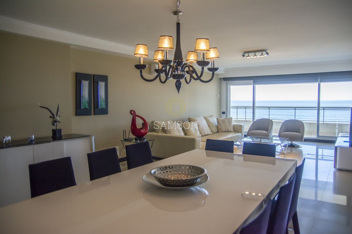 Apartamento ID.37315 - VENTA DE APARTAMENTO DE 3 DORMITORIOS EN SUITE Y TOILETTE, MAS SERVICIO TORRE LOBOS, PLAYA BRAVA PUNTA DEL ESTE 