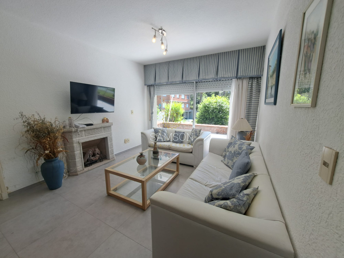 Apartamento ID.66603 - VENTA APARTAMENTO 3 DORMITORIOS, 2 BAÑOS  Y 1 EN SUITE. COMPLEJO GREEN LEAVES, PLAYA MANSA PUNTA DEL ESTE.