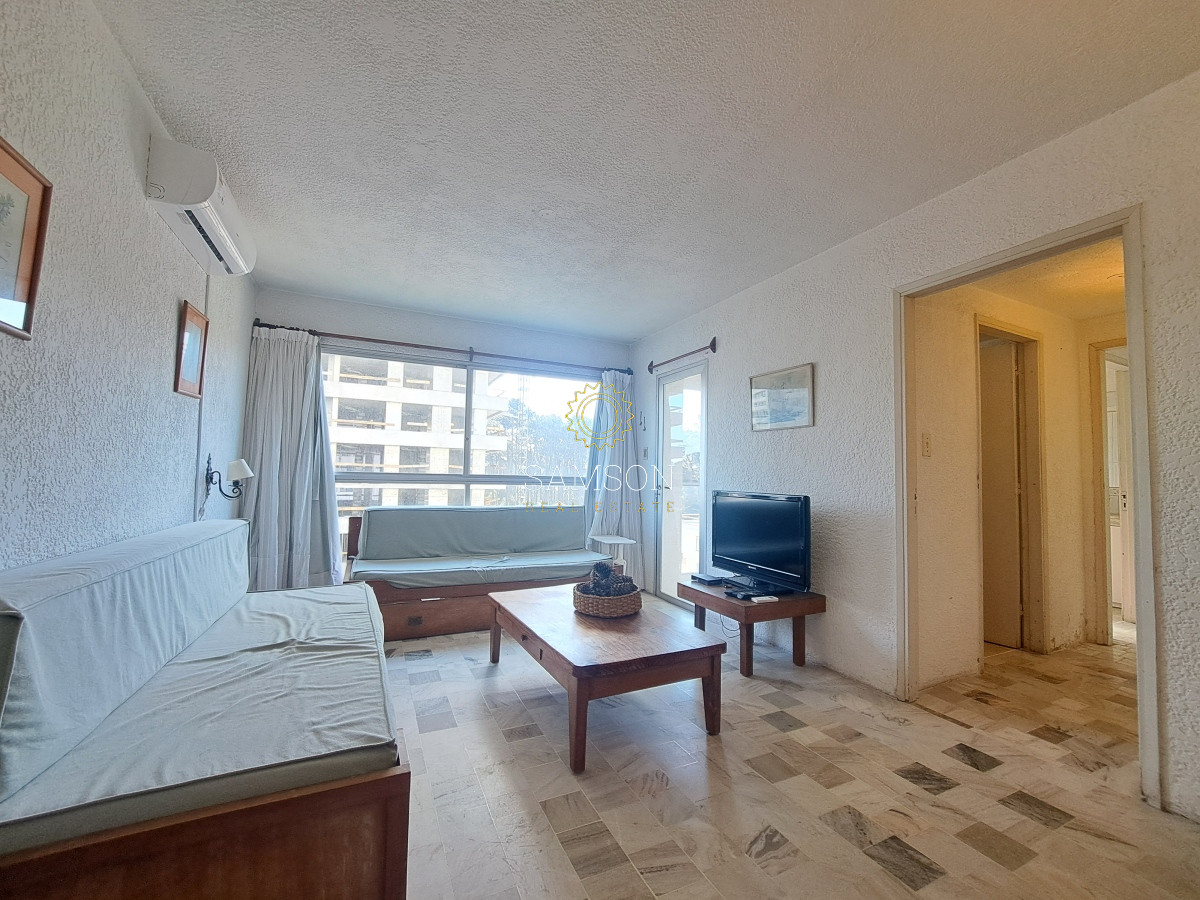 Apartamento ID.36223 - Apartamento en venta 1 dormitorio con parrillero Punta del Este