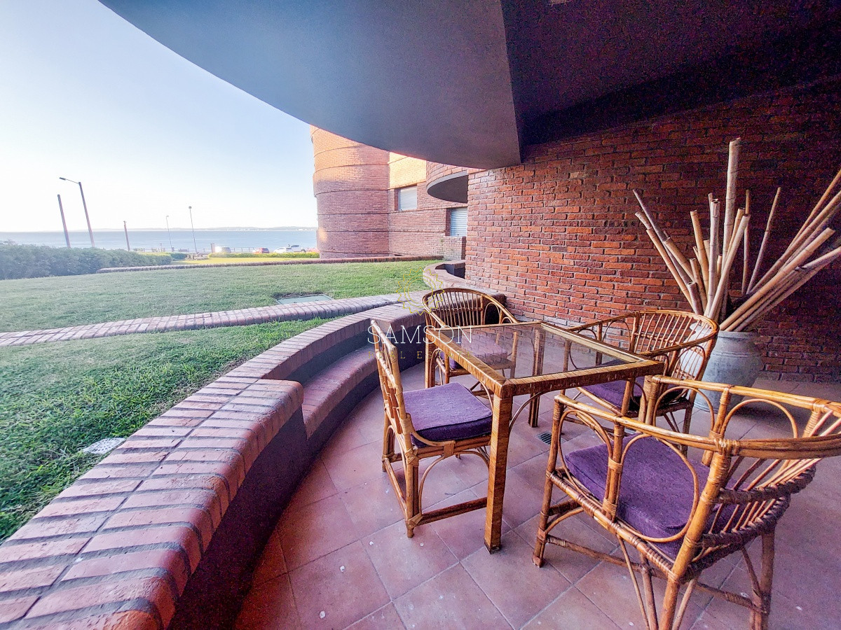 Apartamento ID.55553 - Venta Apartamento de 3 Dormitorios Península Punta del Este