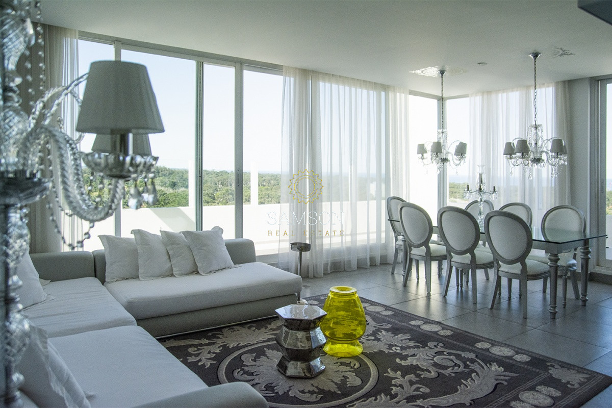 Apartamento ID.64514 - VENTA PENTHOUSE EN TORRE YOO PUNTA DEL ESTE.