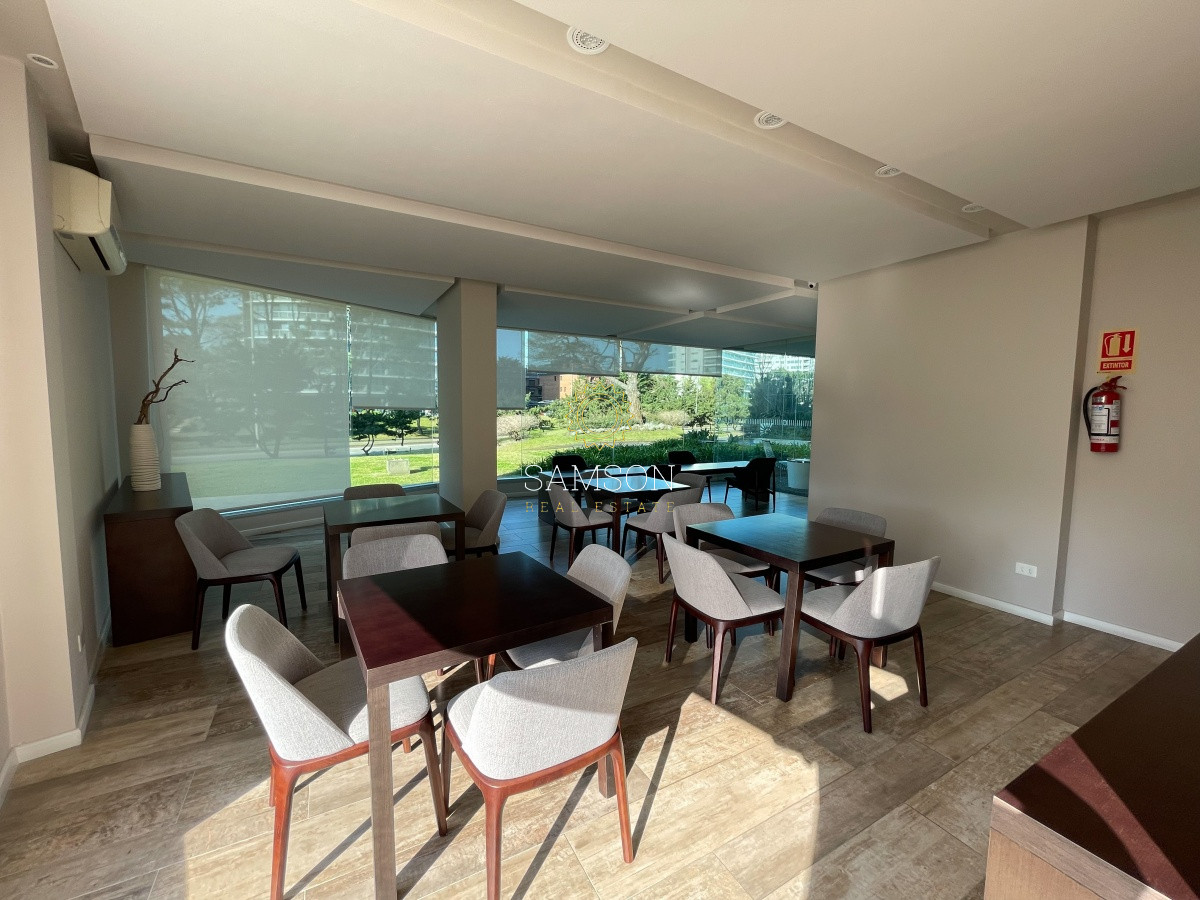 Apartamento ID.63835 - Venta Apartamento de 3 dormitorios con espectacular vista, Punta del Este
