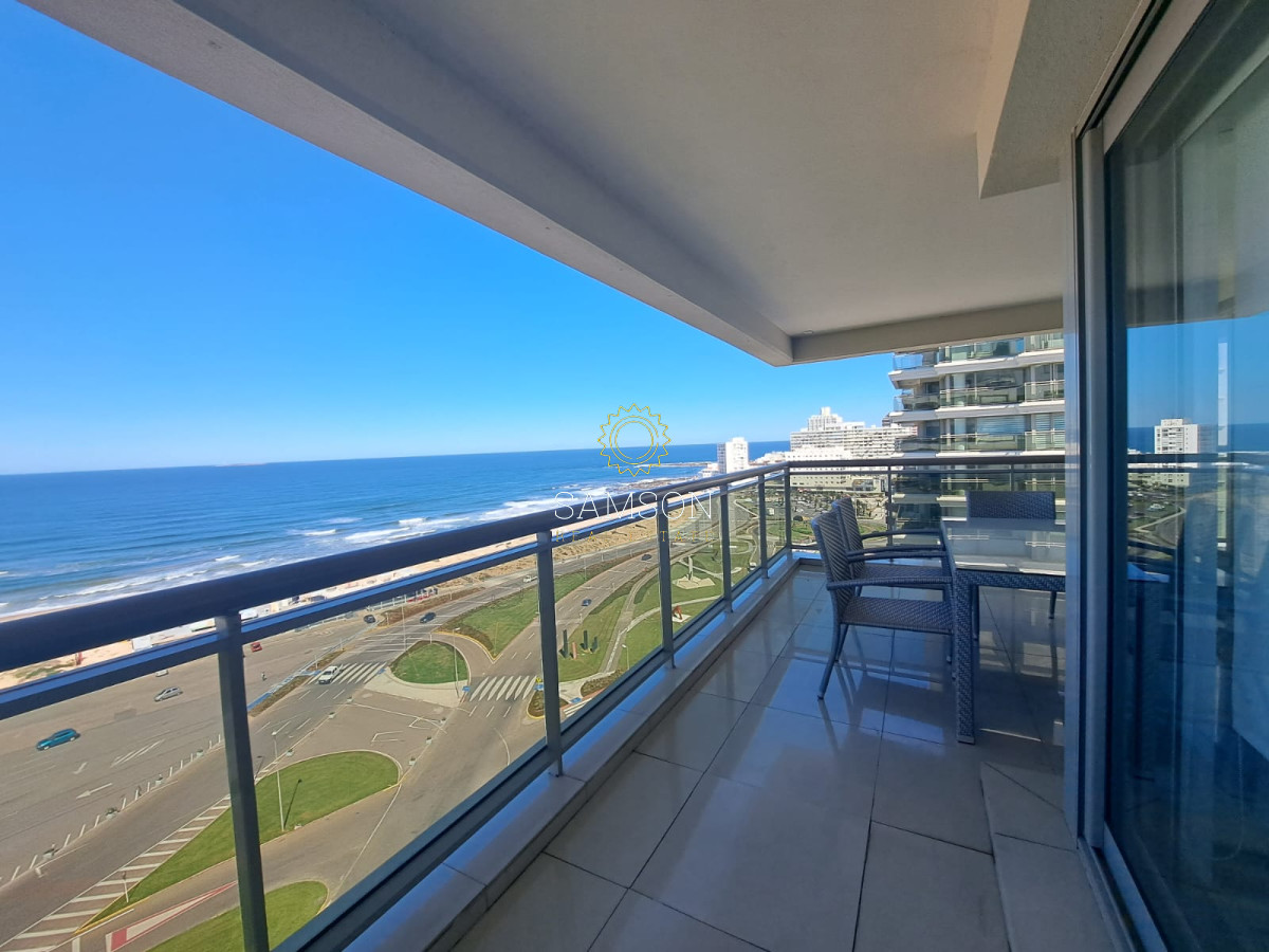 Apartamento ID.36374 - Apartamento de 3 dormitorios en alquiler, Torre Imperiale, Punta del Este