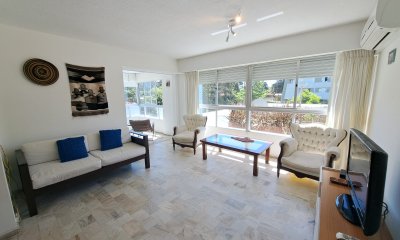 VENTA APARTAMENTO 3 DORMITORIOS 2 BAÑOS EDIFICIO CLUB SOL DEL ESTE PUNTA DEL ESTE