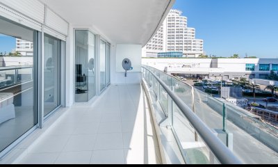 Venta Apartamento 2 Dormitorios en Playa Mansa, Punta del Este.