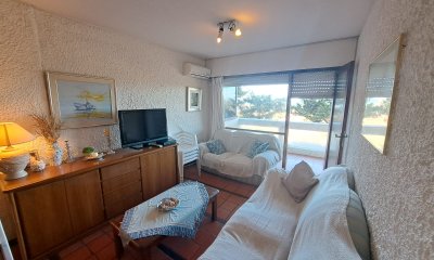 Apartamento en venta frente al mar Punta del Este