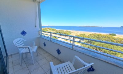 Apartamento en venta frente al mar Punta del Este