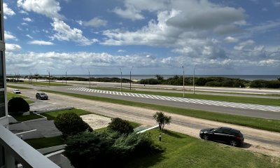venta apartamento en primera linea playa brava