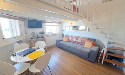 VENTA APARTAMENTO A METROS DEL MAR EN PENÍNSULA DE PUNTA DEL ESTE