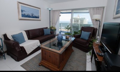 APARTAMENTO EN ALQUILER TEMPORAL Y VENTA 2 DORMITORIOS EN PLAYA BRAVA