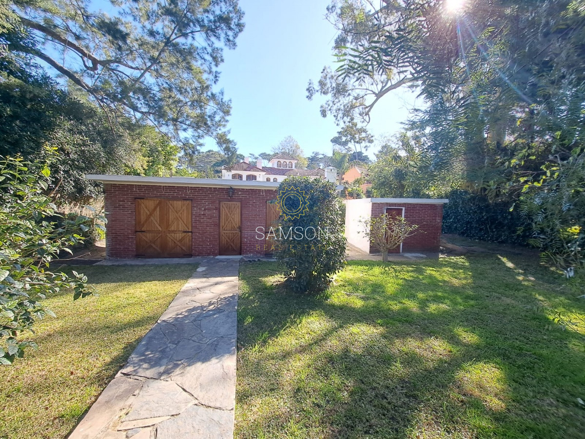 Casa ID.66472 - ALQUILER TEMPORAL CASA DE 4 DORMITORIOS EN SAN RAFAEL, PUNTA DEL ESTE