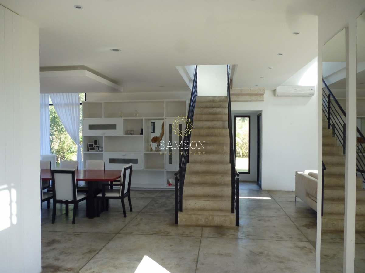 Casa ID.63719 - Venta Moderna Casa en Barrio Privado La Arbolada, Punta del Este